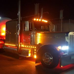 Meet your Posher, Aaron